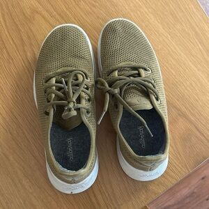 Allbirds olive green